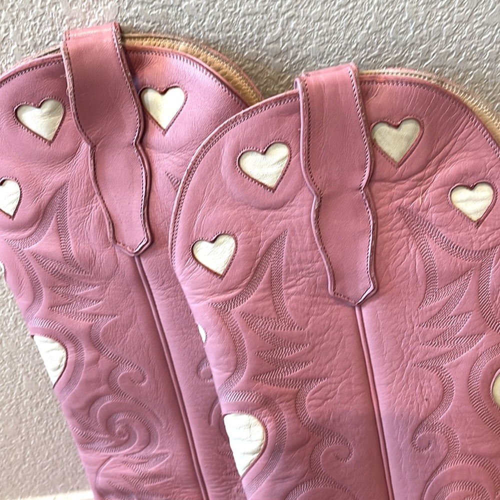 Cowboy City LIMITED EDITION Cheek Heart Boot - Picture 3 of 15
